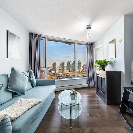 Downtown 1 Bedroom Water View Condo Vancouver Exteriör bild